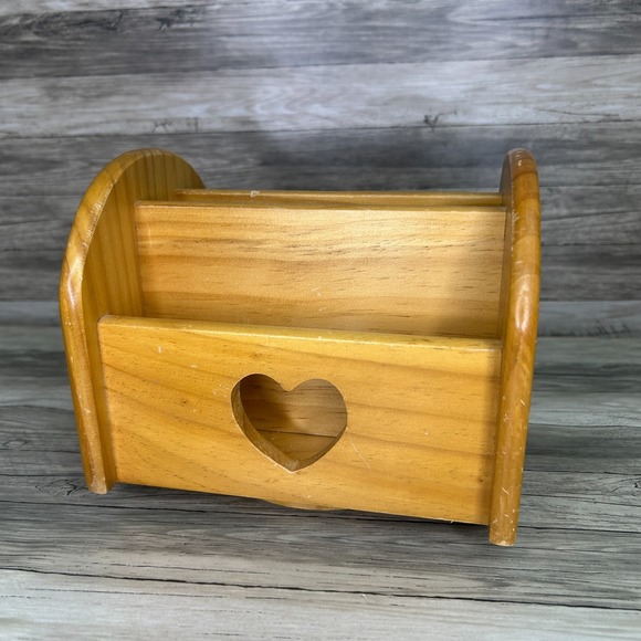 The Unbranded Brand Other - Wooden Heart Napkin Holder Mail Remote Lazy Susan Spins Country Rustic Cottage